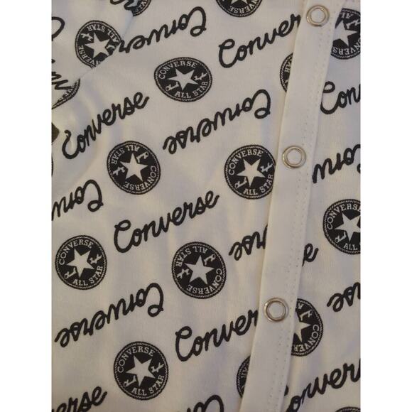 NEW Converse Footed Sleeper Outfit Size 6-9 months Infant Baby - Picture 2 of 3